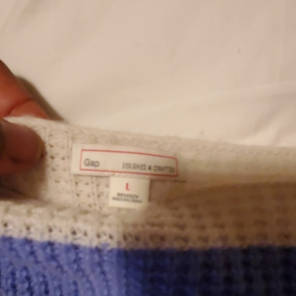 Gap sweater/blouse - Picture 6 of 8